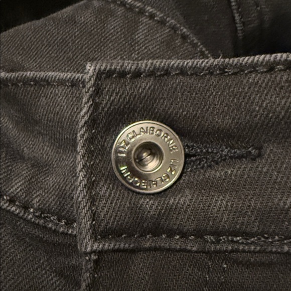 Liz Claiborne Faded black boyfriend skinny jeans good used condition - Picture 7 of 7